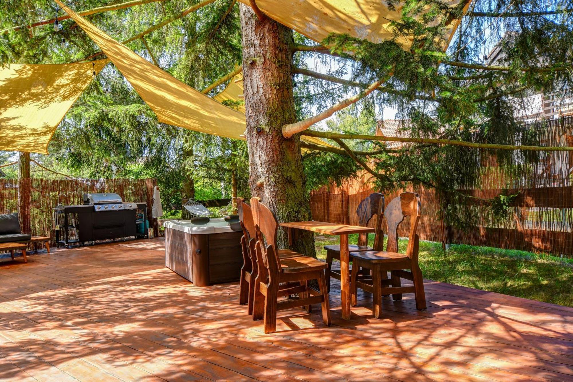 Hotel Tiche Misto Glamping à Slapy  Extérieur photo