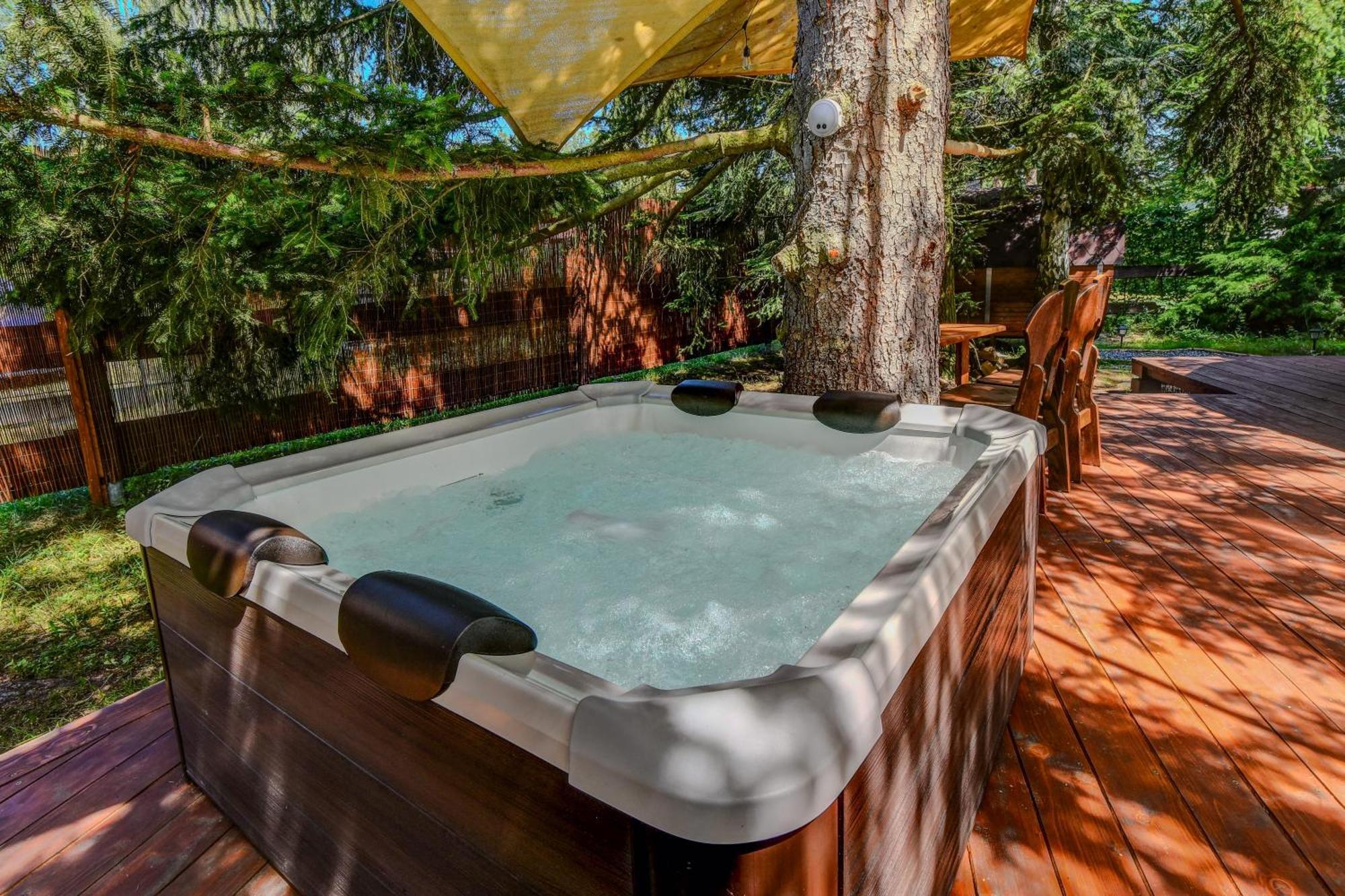 Hotel Tiche Misto Glamping à Slapy  Extérieur photo